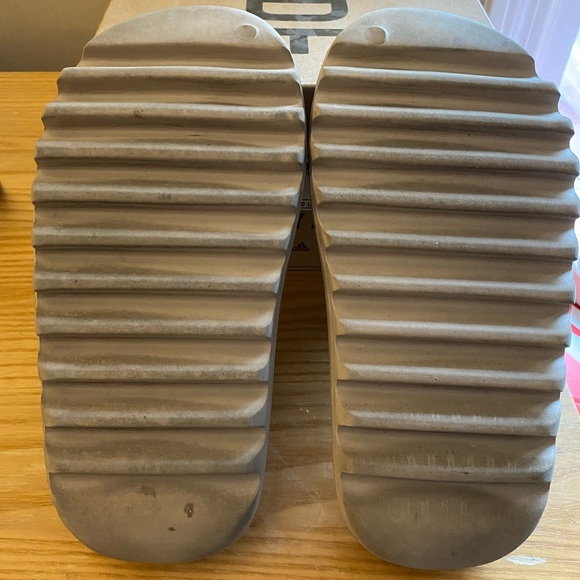 Yeezy slides “pure” unisex - Picture 2 of 5